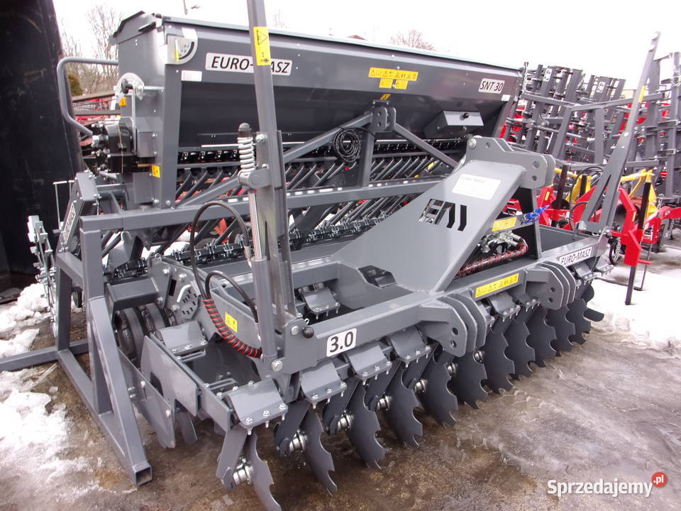 Agrega uprawowosiewny nabudowany EUROMASZ SNT30 Opoczno