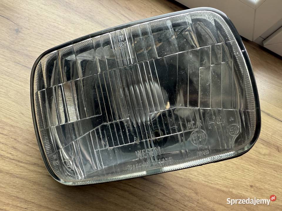 Lampa przód WESEM Fiat 126p ładny stan Lampy przednie śląskie Sosnowiec