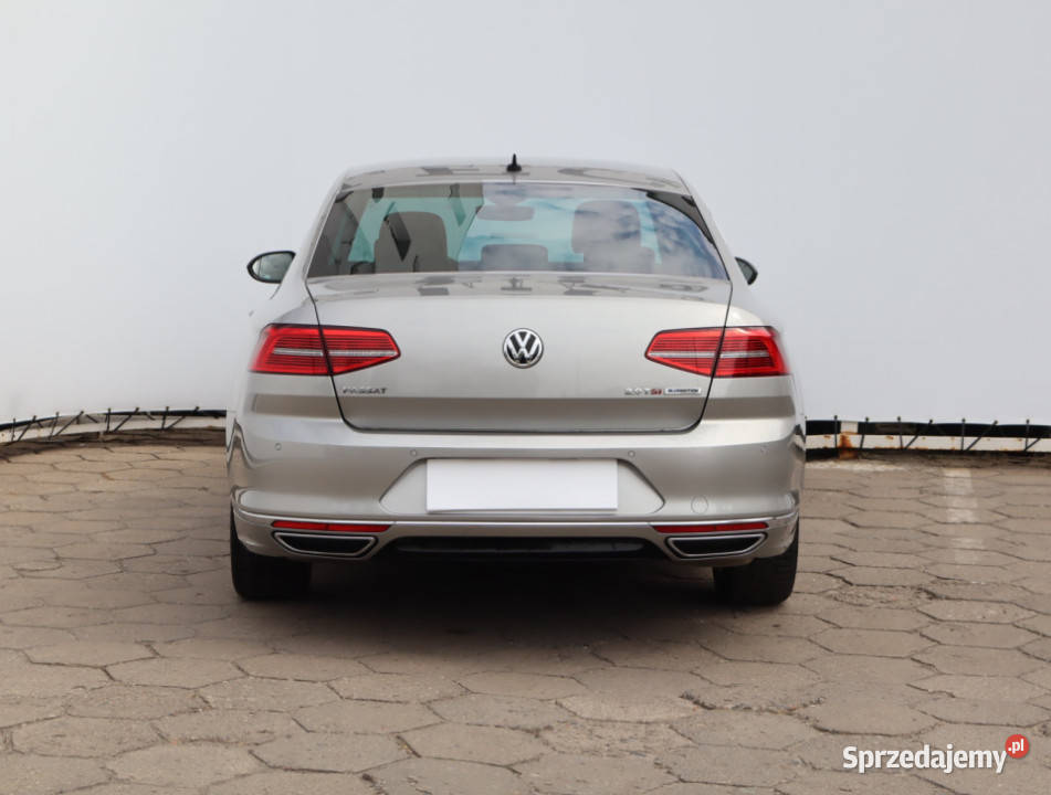 VW Passat 20 TSI autoalarm Łódź