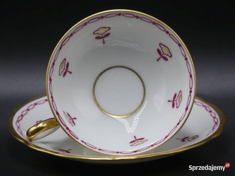 Zjawiskowy cienkościenny witrynowy komplet do Poznań