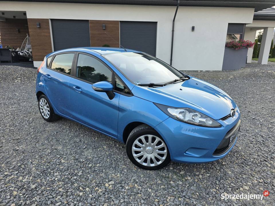 Ford Fiesta125 16V 82 TREND RATY GWARANCJA serwisowany w ASO małopolskie Buk