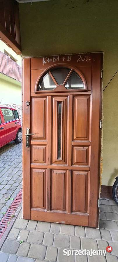 Drzwi prawe drewniane używane docieplane lubelskie Sól