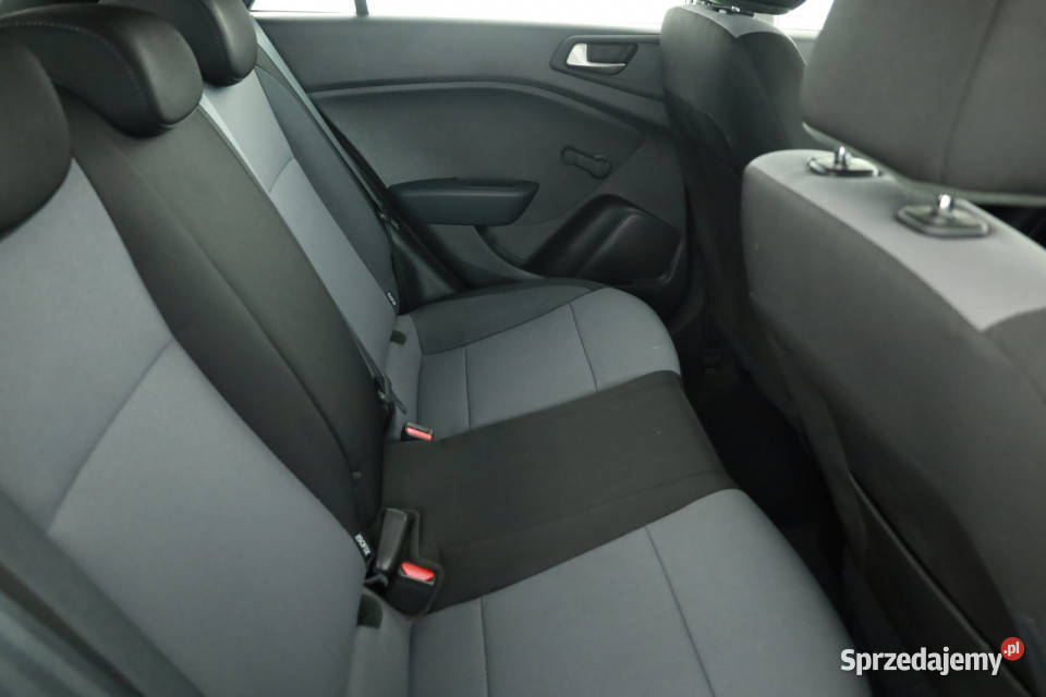 Hyundai i20 12