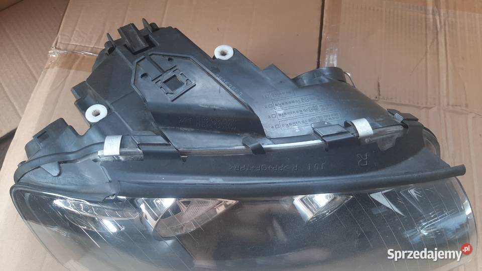 lampa lampy przód lewa prawa Audi A3 II 8P nowe Części samochodowe dolnośląskie Dębno
