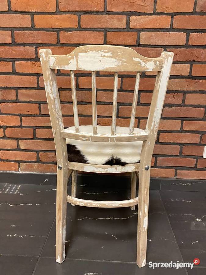 stare krzesło renowacji w technice shabby chic