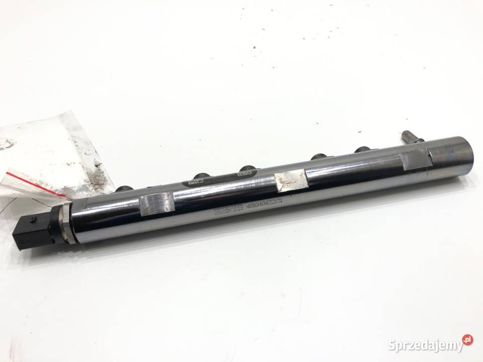 LISTWA WTRYSKOWA Z CZUJNIKIEM BMW F32 7800601 20 osobowe