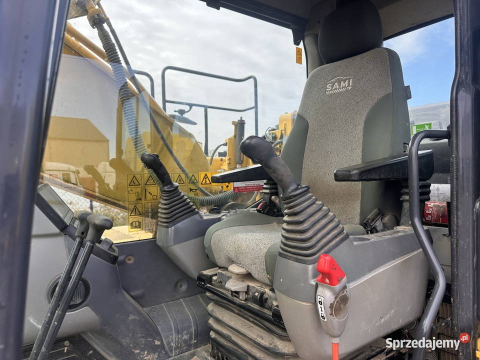 Koparka gasienicowa Komatsu PC 210LC10 Warszawa