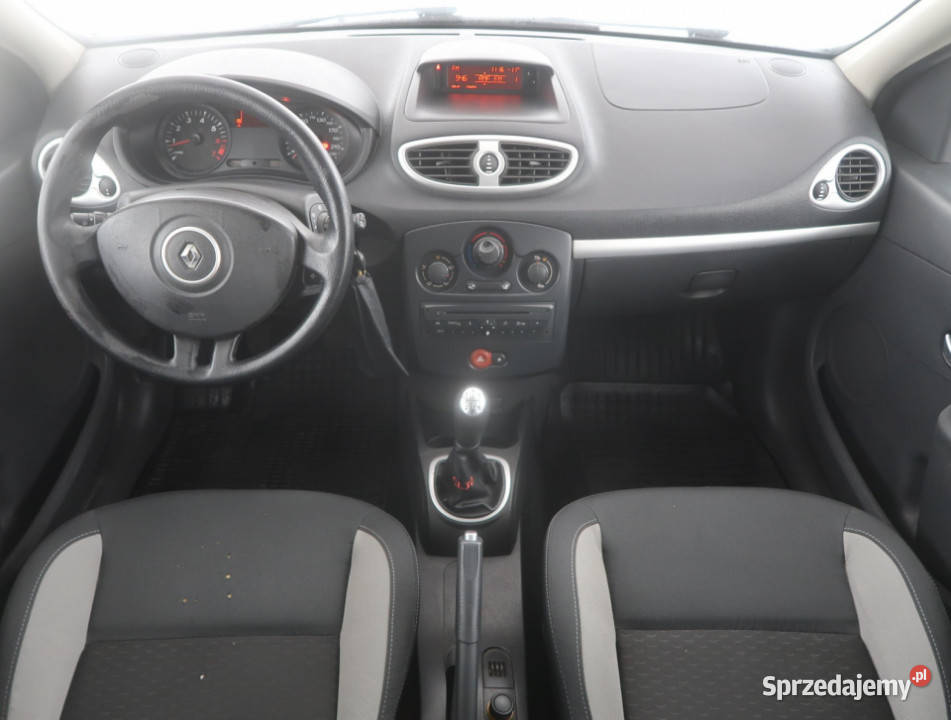 Renault Clio 12 16V wielofunkcyjna kierownica Bielany Wrocławskie