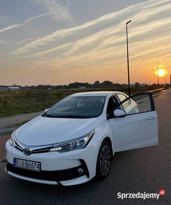Toyota Corolla 2019r 16 benz 132 niski przebieg Motoryzacja Białystok