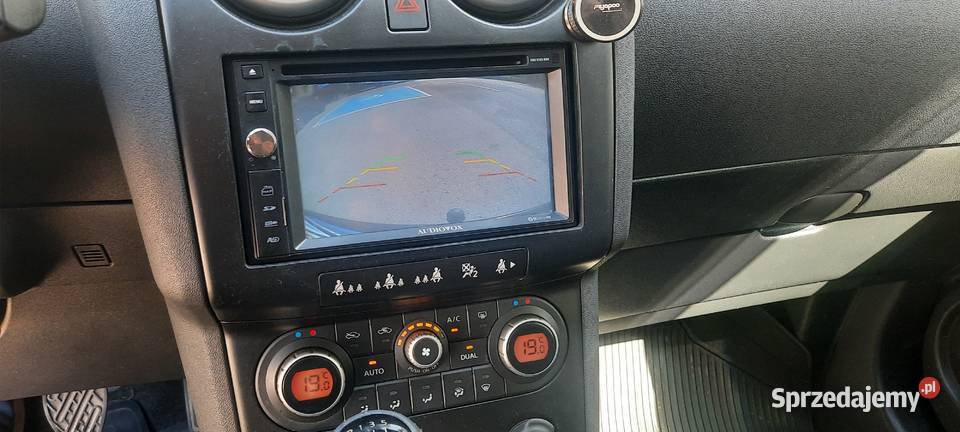 Nissan Qashqai 20dCi150 44 Tekna Premium Hak czujnik deszczu Jaśkowice