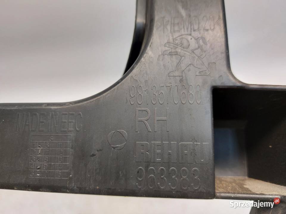 PEUGEOT 508 II Ślizg mocowanie zderzaka tył