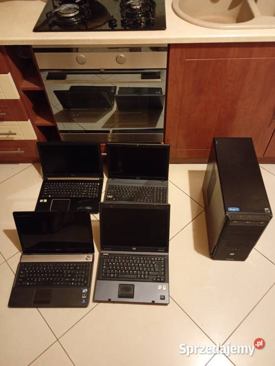 Laptopy 4 sztuki i stacjonarny komputer małopolskie Kraków sprzedam