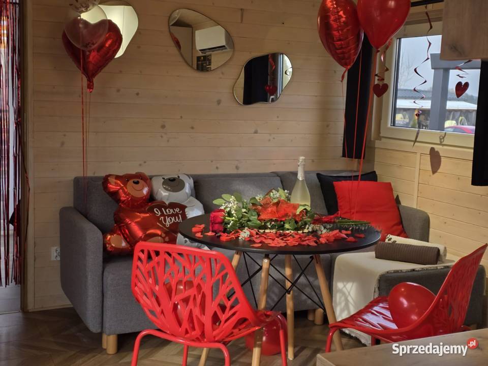 Domek na wynajem z prywatnym jacuzzi WALENTYNKI Zator