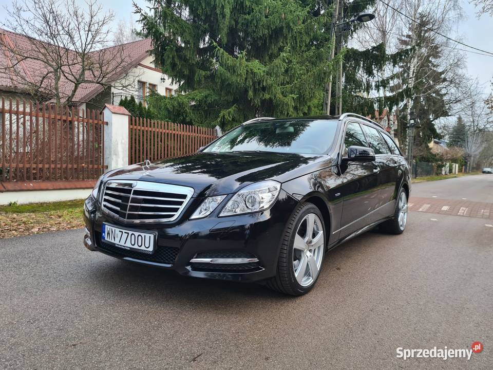 MercedesBenz Eklasa W212 35 350 T 4Matic V6 306 4/5 Warszawa