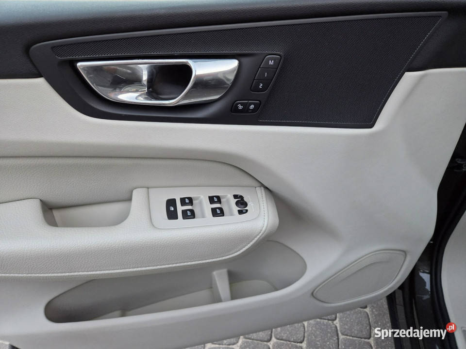 Volvo XC 60 FV VAT 23 Brutto Inscription tempomat świętokrzyskie