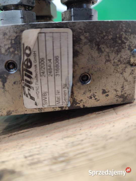 Blok hydrauliczny Manitou MLT 731 Turbo 248404 Wilkowo