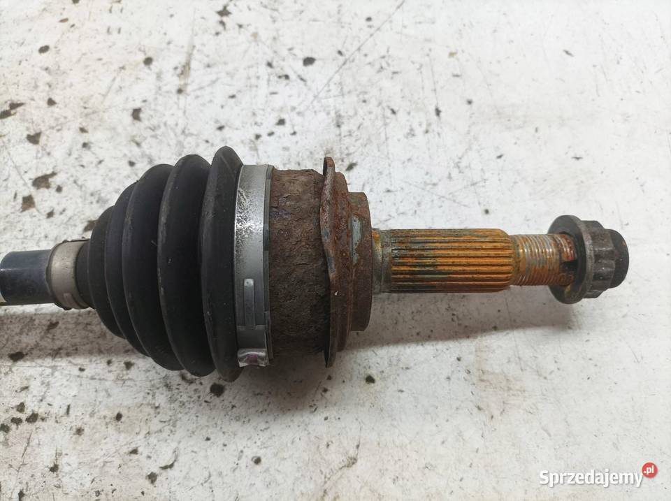 PÓŁOŚ 434100D341 PRAWY PRZÓD 10 B Toyota Yaris