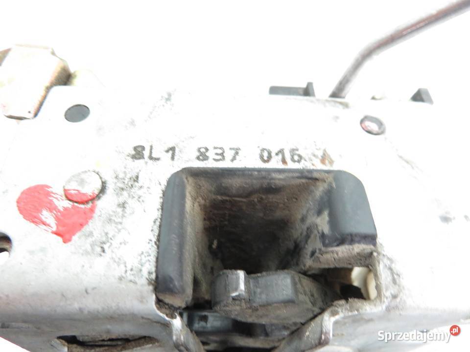 ZAMEK PRAWY PRZEDNI VW PASSAT B5 8L1837016A małopolskie sprzedam