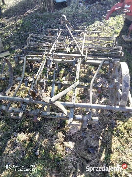 Kultywator z Walkami Izbica-Wieś