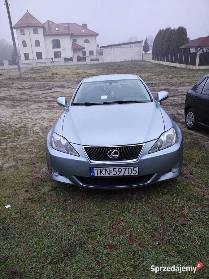 Lexus IS 220D 177