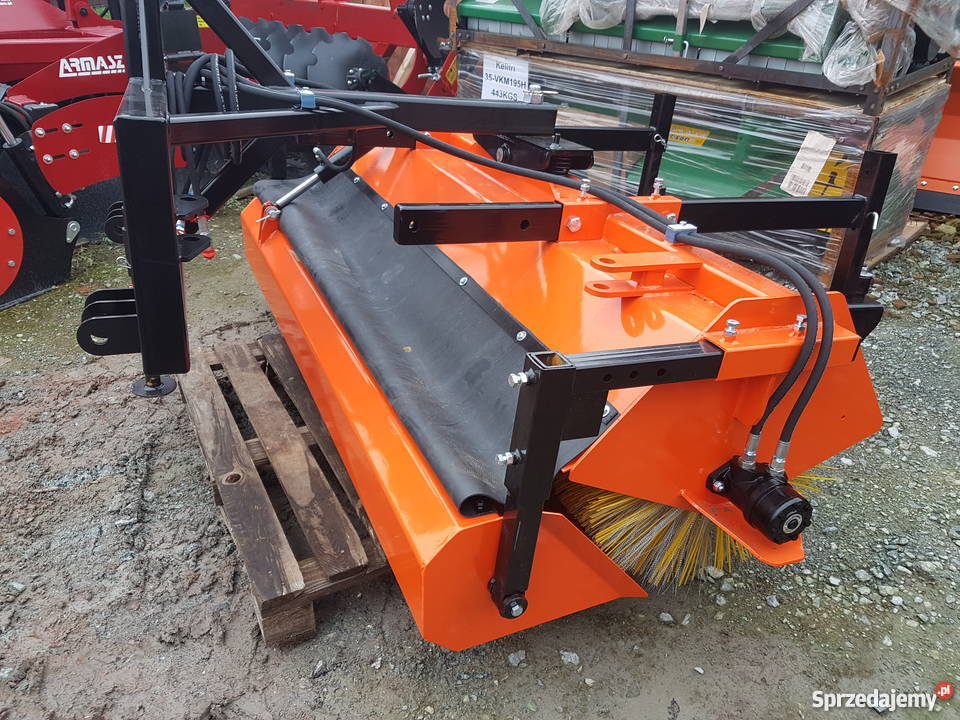 Zamiatarka Metal Technik o szerokości 20m zaczep Sieradz sprzedam