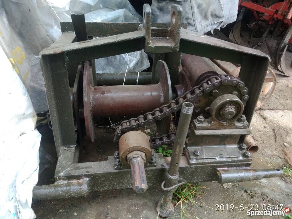 Wyciągarka leśna na wałek WOM Glinik Dolny