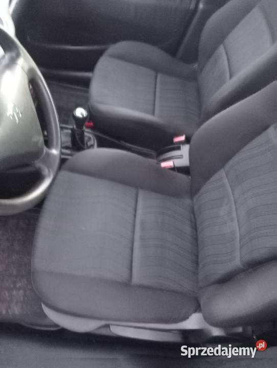 peugeot 207 14 8v Dzigorzew sprzedam