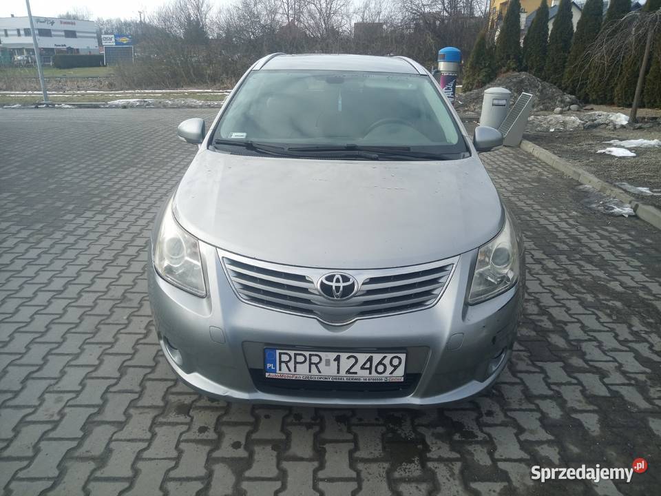 Toyota Avensis T27 20 Benzyna 125 Avensis Korytniki