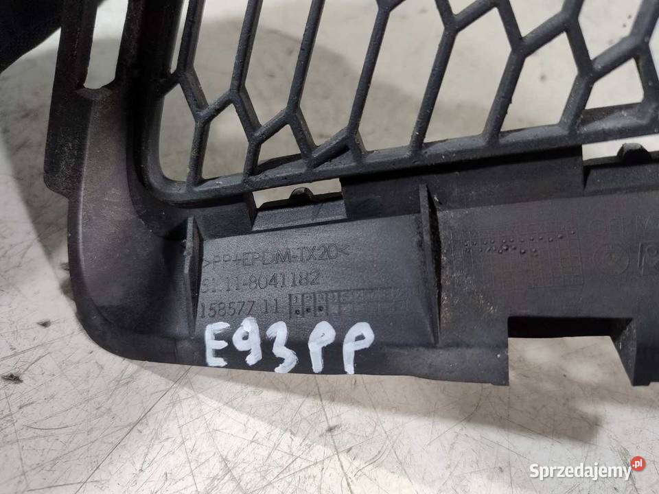 KRATKA HALOGENÓW PRAWY PRZÓD BMW E93 8041182 osobowe