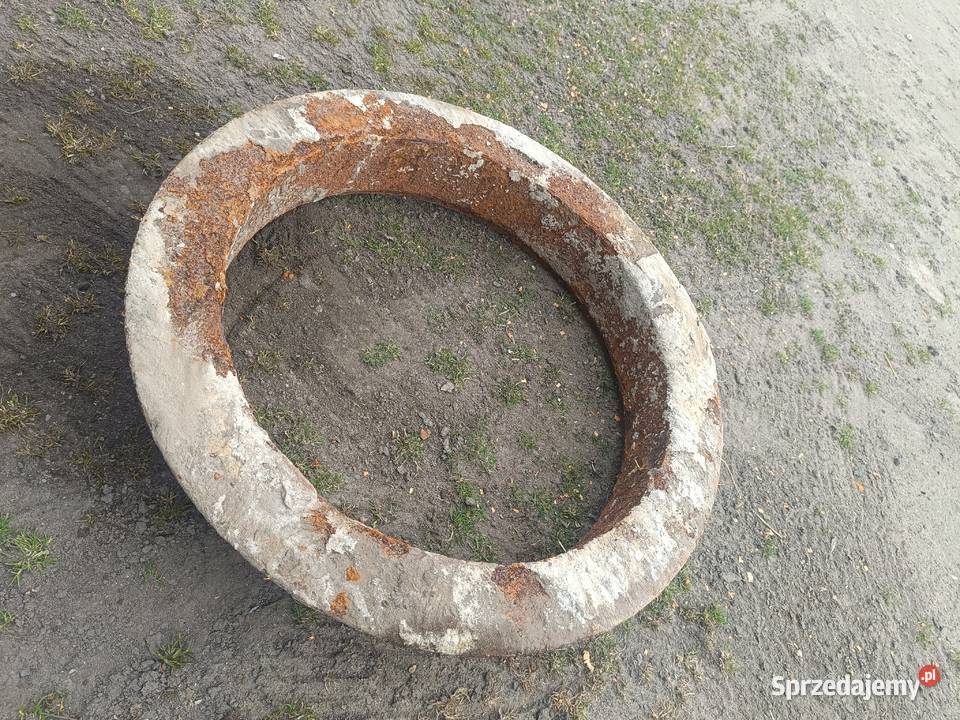 Studzienka żeliwna drogowa Chodów