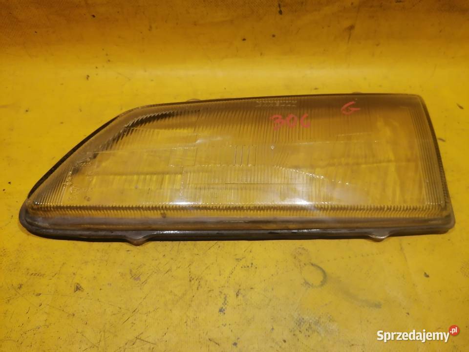 klosz szkło lampy przód lewy Peugeot 306 r9399 Piotrków Trybunalski