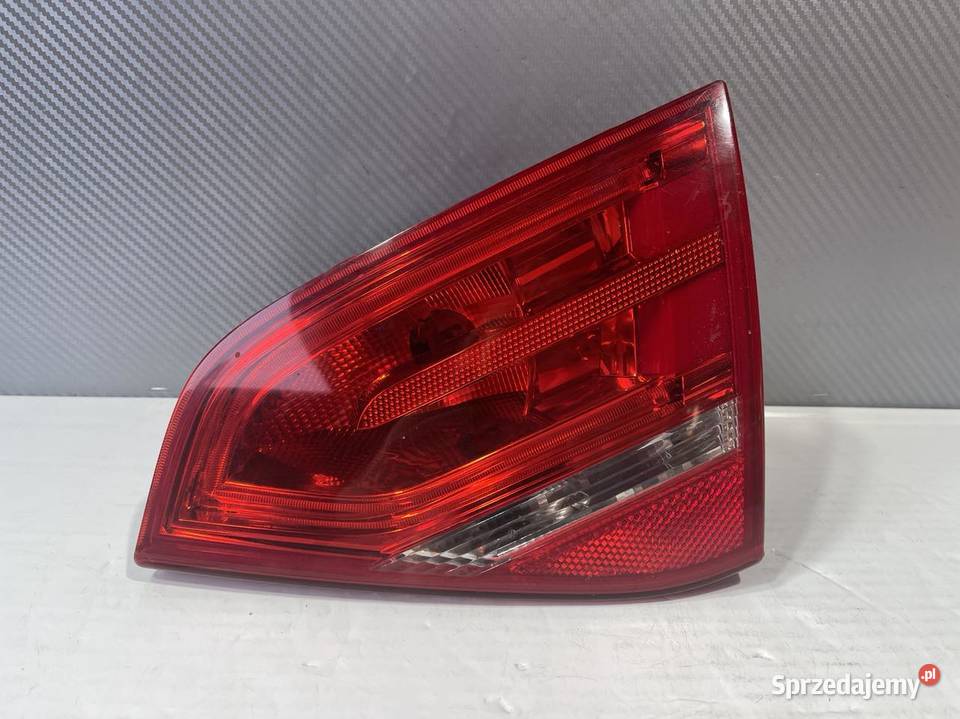 AUDI A3 PRAWA LAMPA W KLAPĘ CABRIO lampy tylne