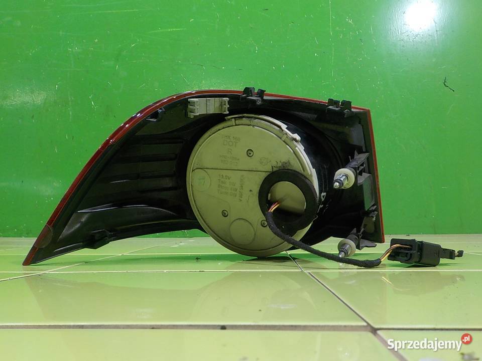 VW EOS 14 TSI 10r 2D lampa prawa tyl Części samochodowe Suków sprzedam