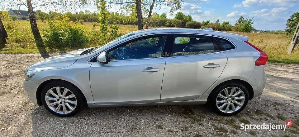 Volvo v40 oryginał lakier hak 2 komplety kół V40 Jędrzejów