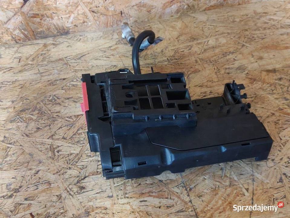Moduł Akumulatora Klema Mercedes W207 W212 osobowe Pleszew