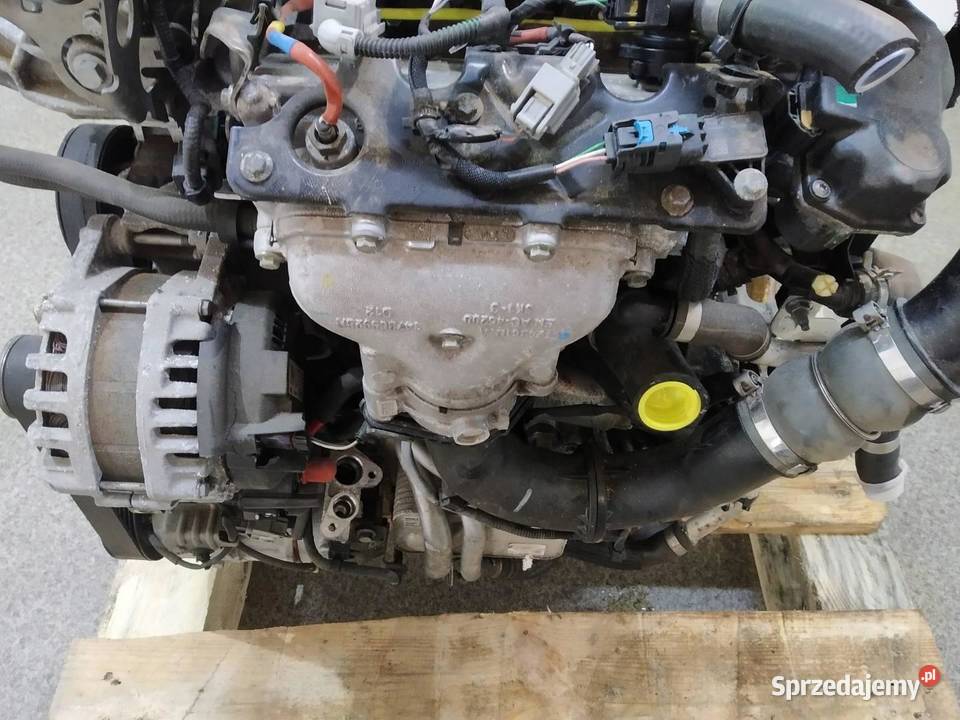 SILNIK KOMPLETNY DIESEL R9NA401 17 DCI 70