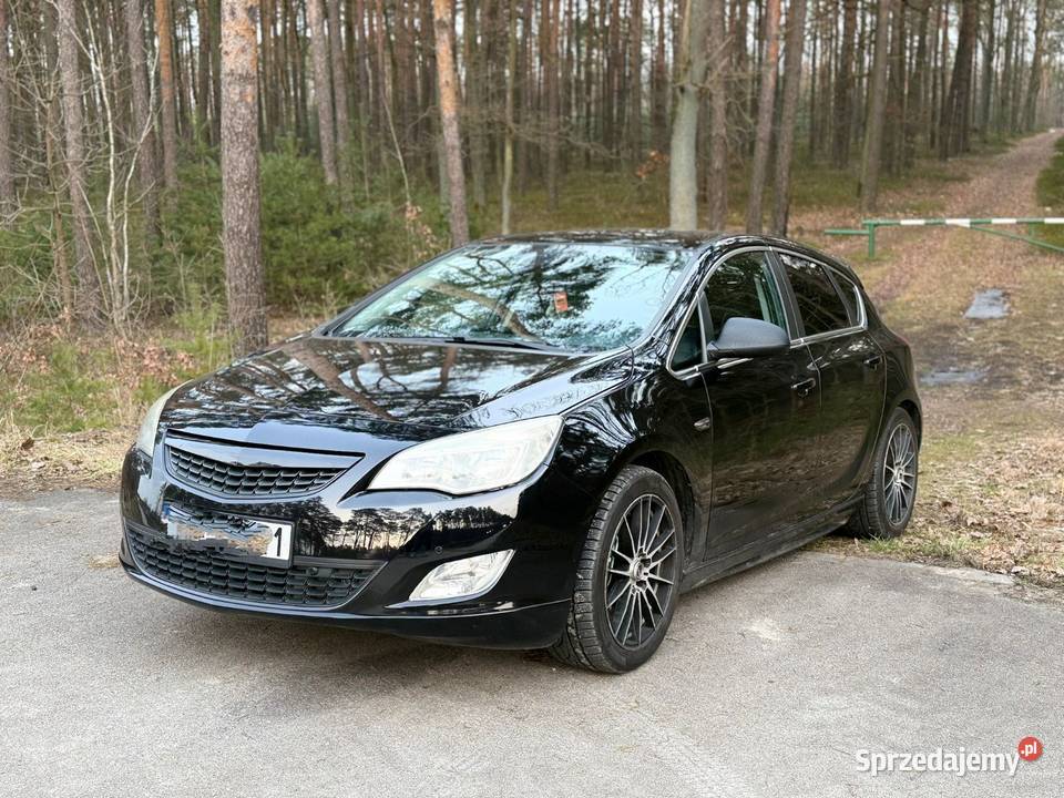 Opel Astra J nieuszkodzony Skierniewice