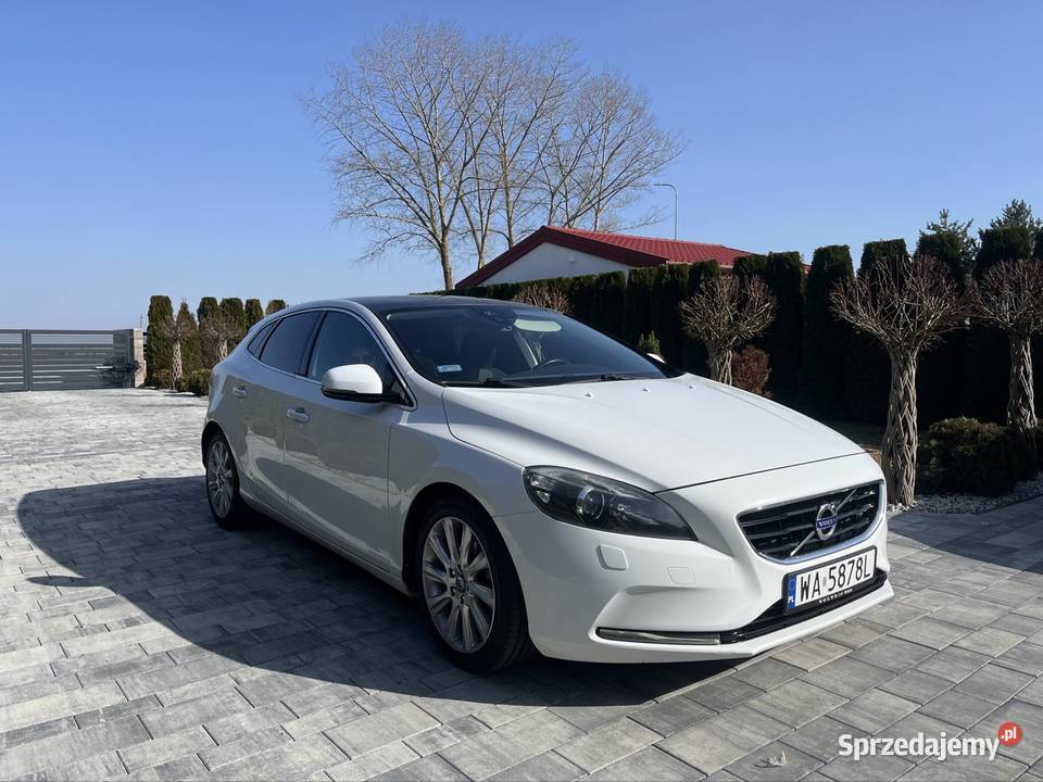 Volvo v40 16 d2 Momentum możliwa zamiana chętnie mazowieckie Warszawa sprzedam