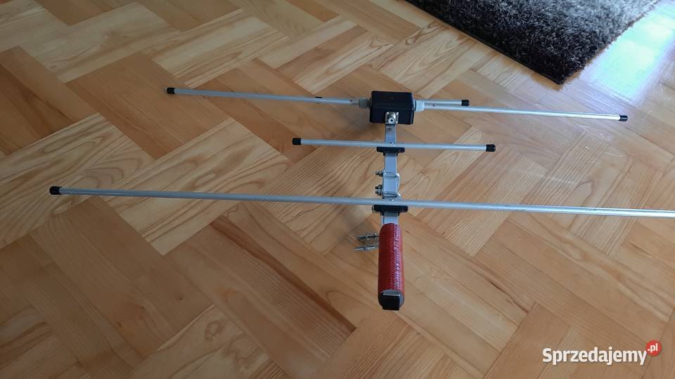 Mobilna antena UHFVHF do nasłuchu satelitów Lublin
