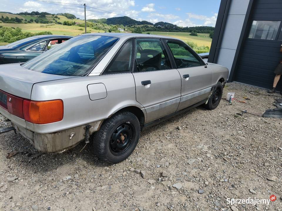 Audi 90 na części Szczyrzyc sprzedam