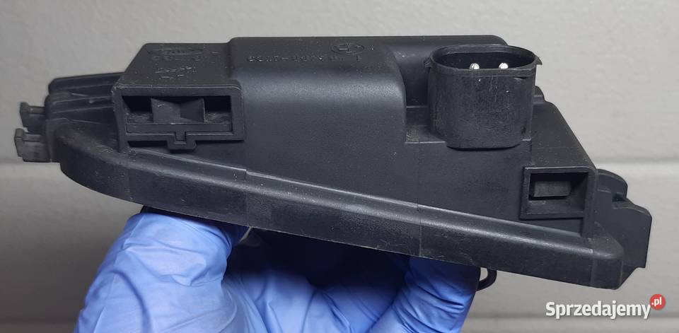 ZAŚLEPKA DEKIEL LAMPY HALOGENU LEWA BMW E39 Mielęcin sprzedam