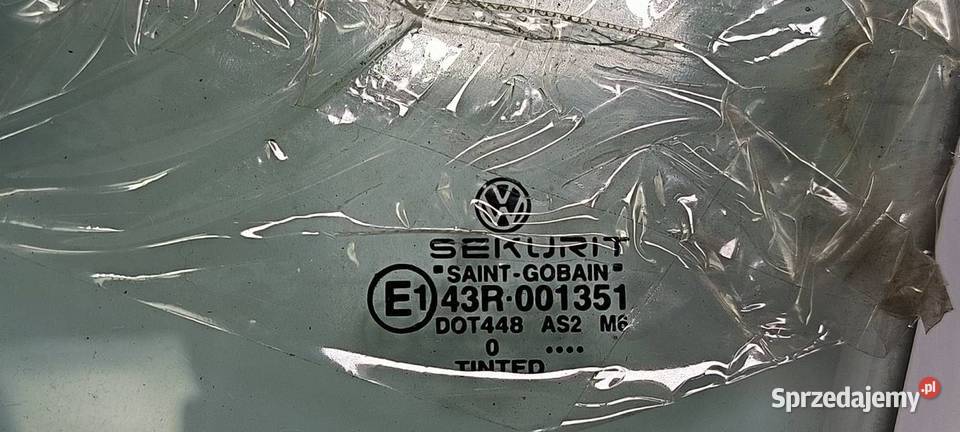 SZYBA DRZWI LEWY PRZÓD VOLKSWAGEN GOLF IV Pozostałe Lipno