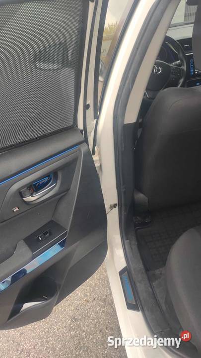 Toyota Auris hybrid 18 gaz Rok produkcji 2018