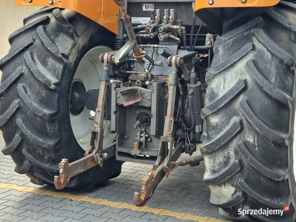 Renault Ares 710 class 816 massey 8220 715 Laskowiec