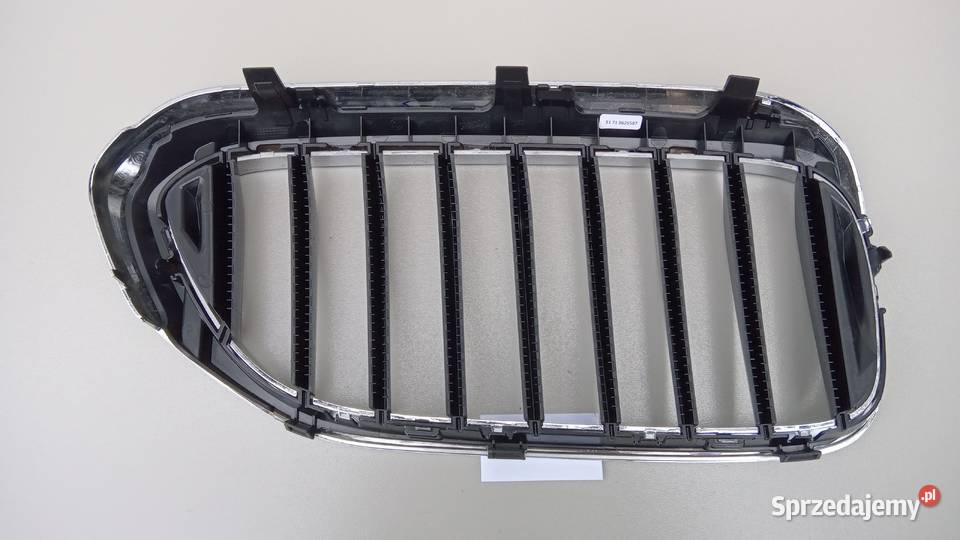 GRILL NERKA ATRAPA CHŁODNICY LEWA BMW 5 G30 G31 osobowe Nowy Tomyśl