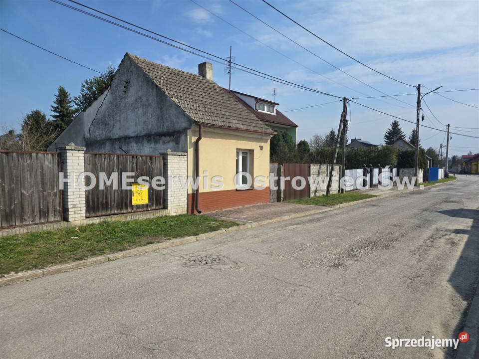 Dom wolnostojący sprzedam 40m2 Ćmielów 40m2