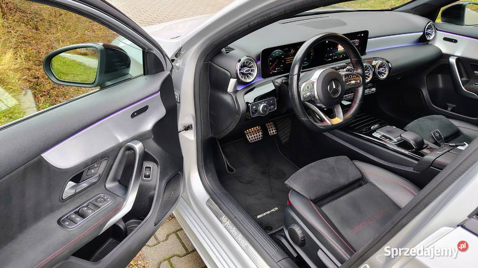 MercedesBenz Klasa A 250e Linia AMGSalon