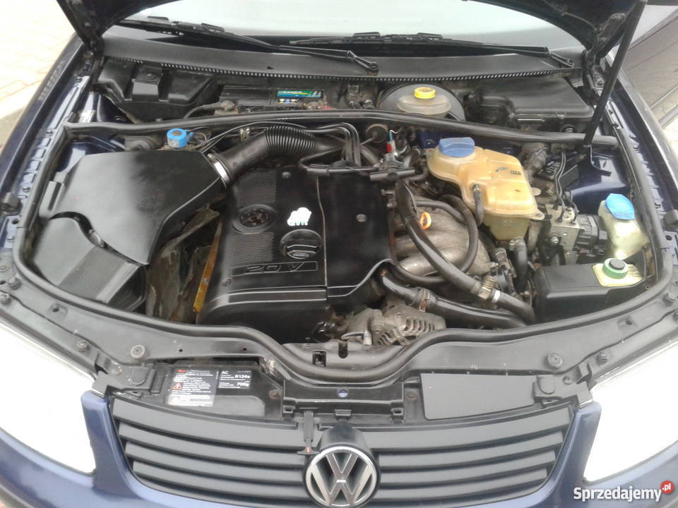 Volkswagen Passat B5 18 Benzyna GAZ 1998 sedan Świdnik