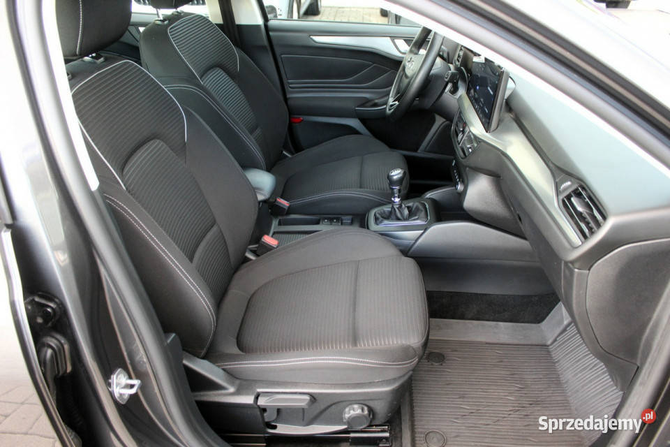 Ford Focus Titanium PakWinter FV23 SalonPL 125 światła do jazdy dziennej Sokołów