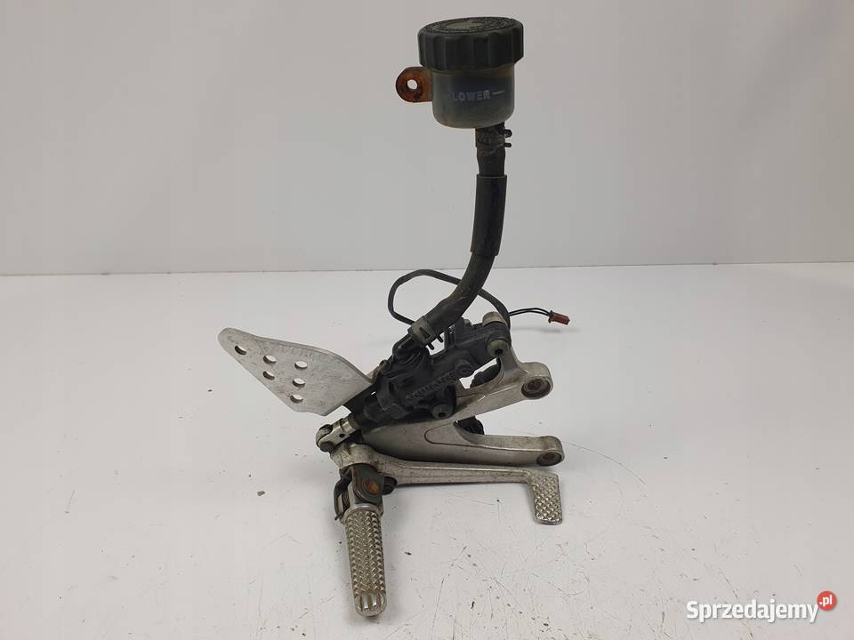 PRAWY PODNÓŻEK DŹWIGNIA HAMUCA Yamaha YZFR6 R6 Chełm